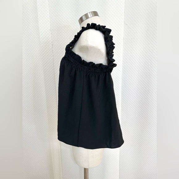 Black ruffle blouse | Size XL - Picture 2 of 4